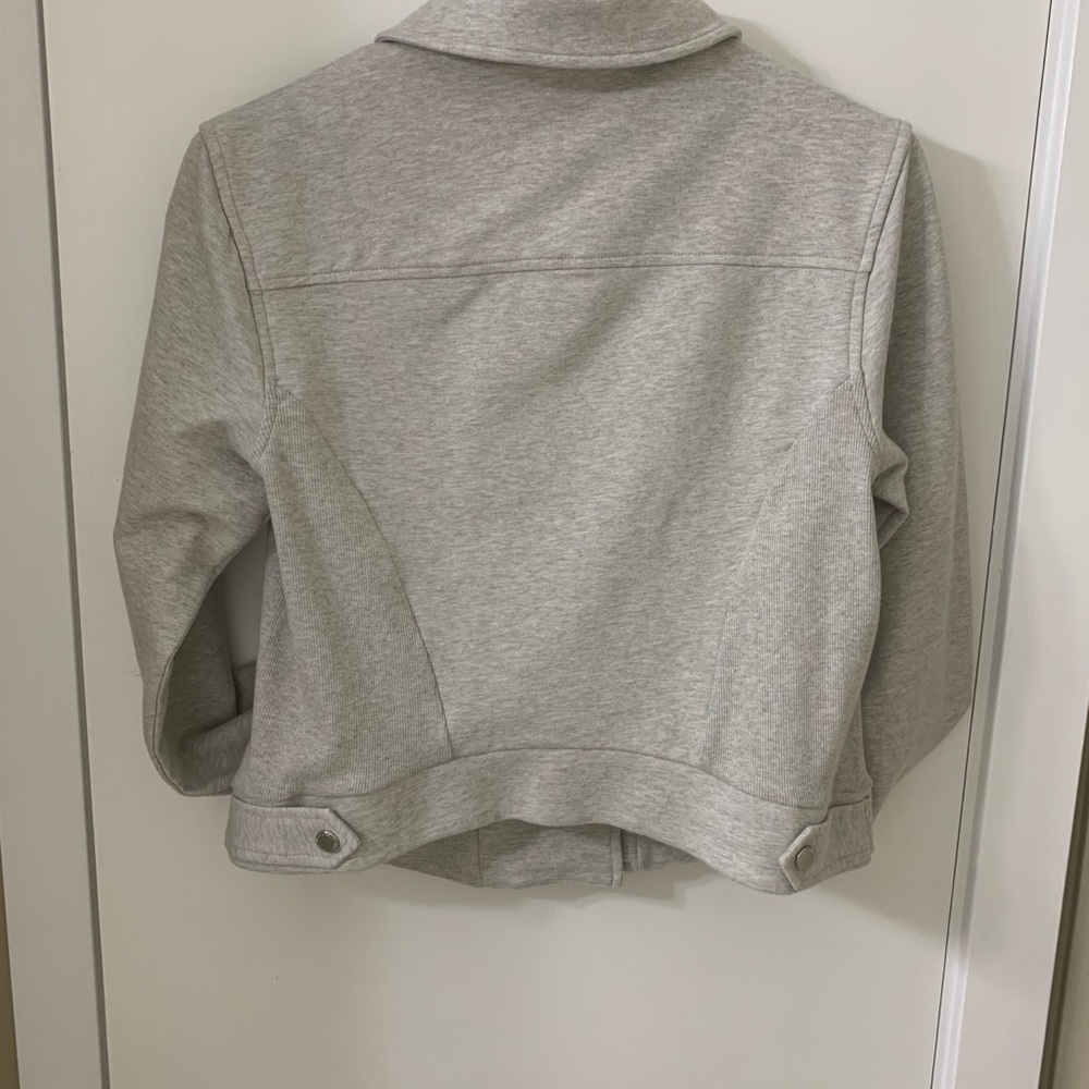 Jacket - Picture 2 of 4